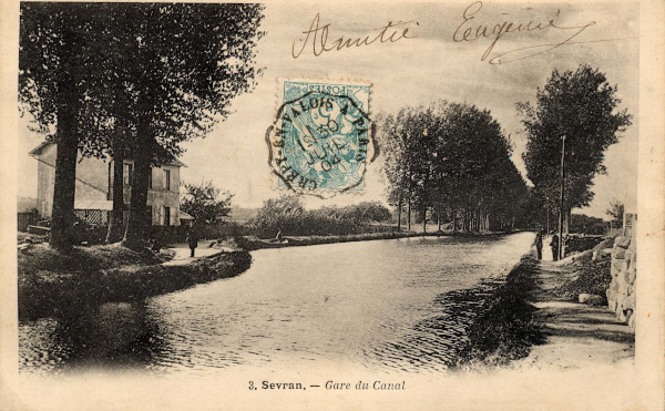 3. Sevran. — Gare du Canal